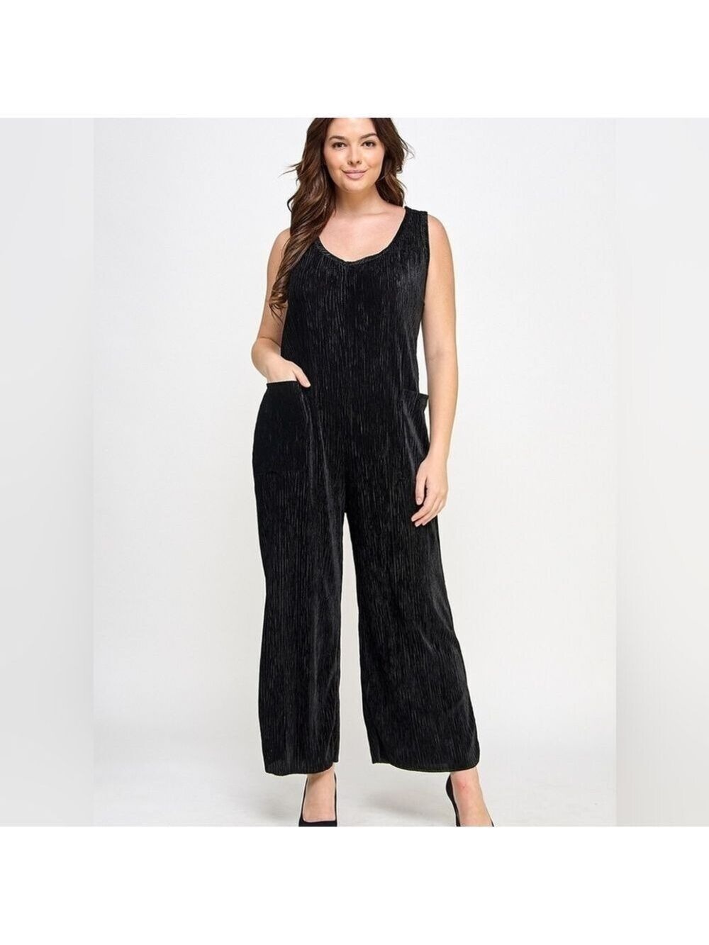 Elegant Black Velvet Sleeveless Jumpsuit Plus Sizes